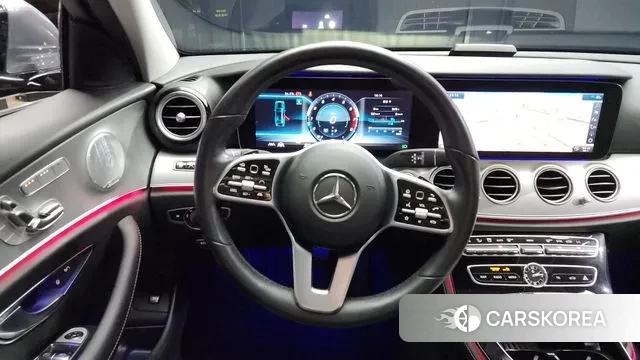 Mercedes-Benz E-Class W213 2020 Серый из Кореи, фото 4