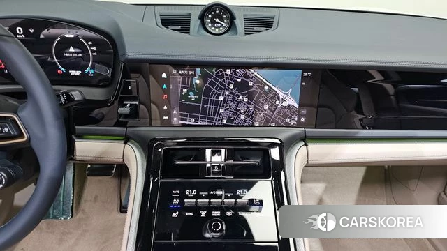 Porsche Panamera (976) 2025 Белый из Кореи, фото 4