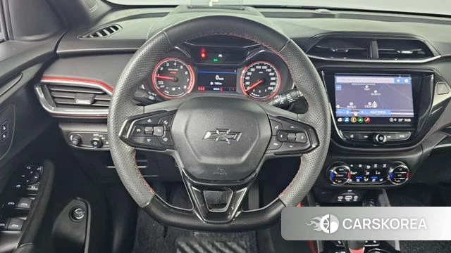 Chevrolet (GM Daewoo) Trailblazer 2023 Черный из Кореи, фото 4