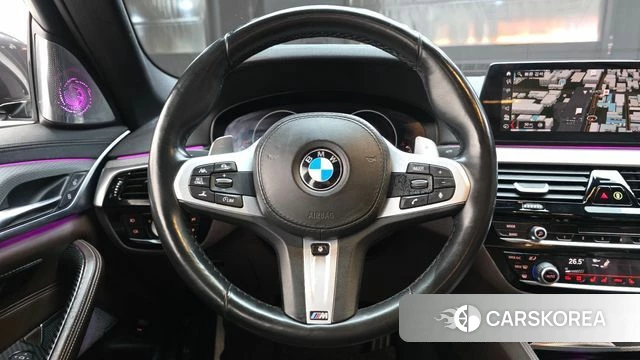 BMW 5 Series (G30) 2019 Серый из Кореи, фото 4
