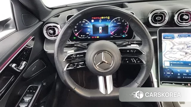 Mercedes-Benz C-Class W206 2023 Белый из Кореи, фото 4