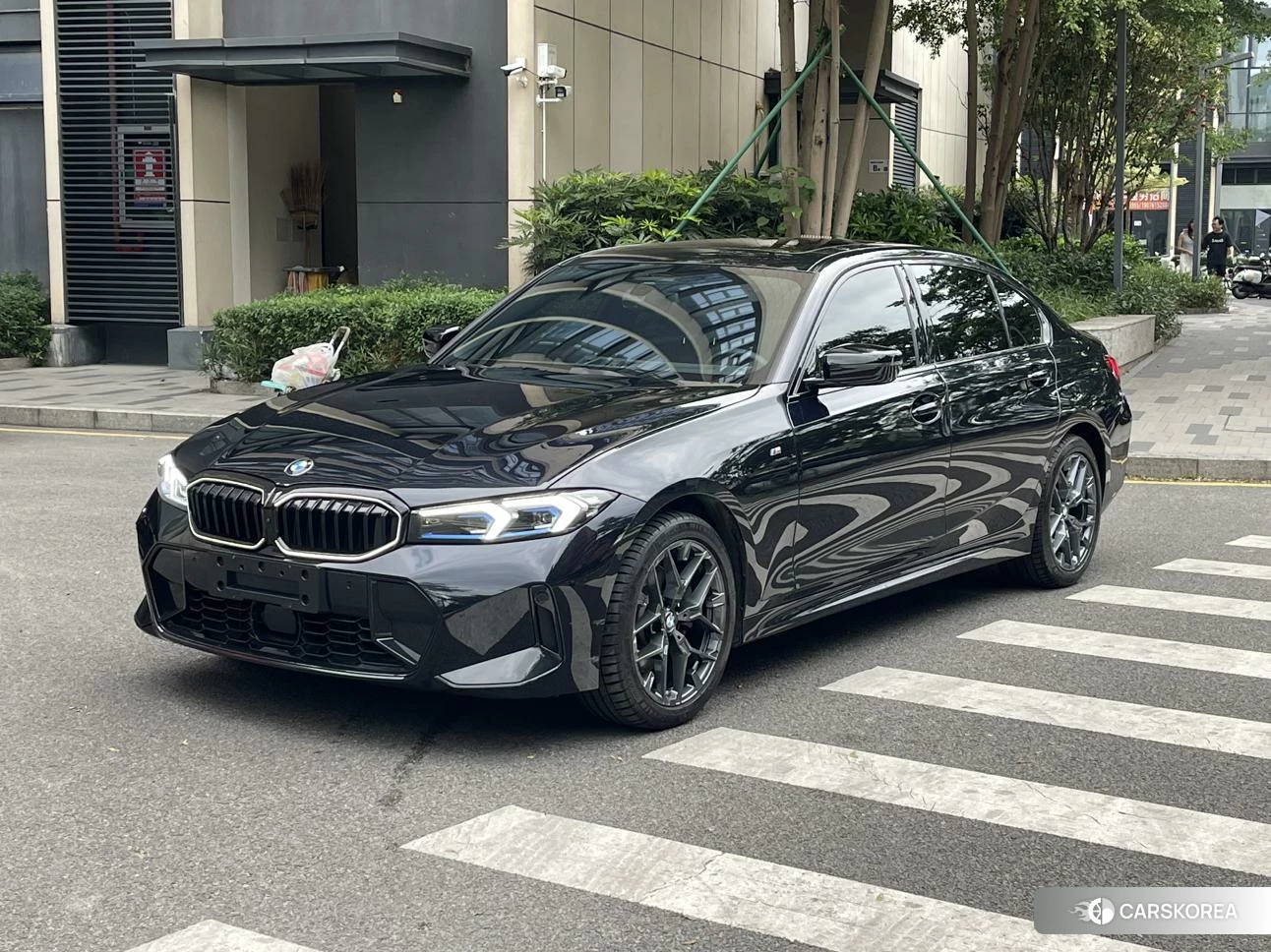 BMW 3 series 2024 Черный из Китая, фото 4