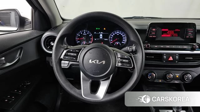 Kia The New K3 2nd generation 2021 Белый из Кореи, фото 4