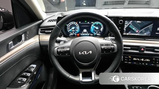 Kia K5 Hybrid 3rd Generation 2023 Черный из Кореи, фото 4