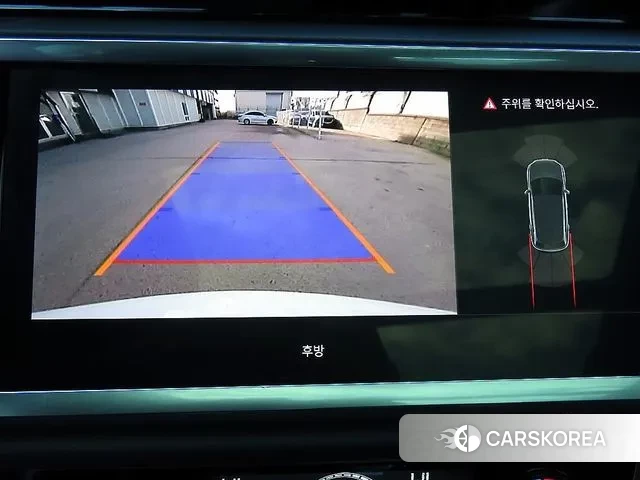 Audi Q3 (F3) 2023 Белый из Кореи, фото 4