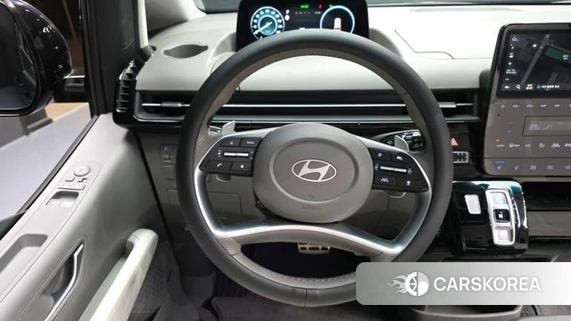 Hyundai Staria 2024 Черный из Кореи, фото 4