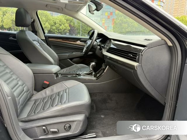 Volkswagen Passat 2019 Черный из Китая, фото 4