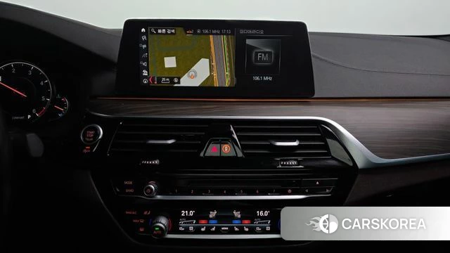 BMW 5 Series (G30) 2018 Серый из Кореи, фото 4