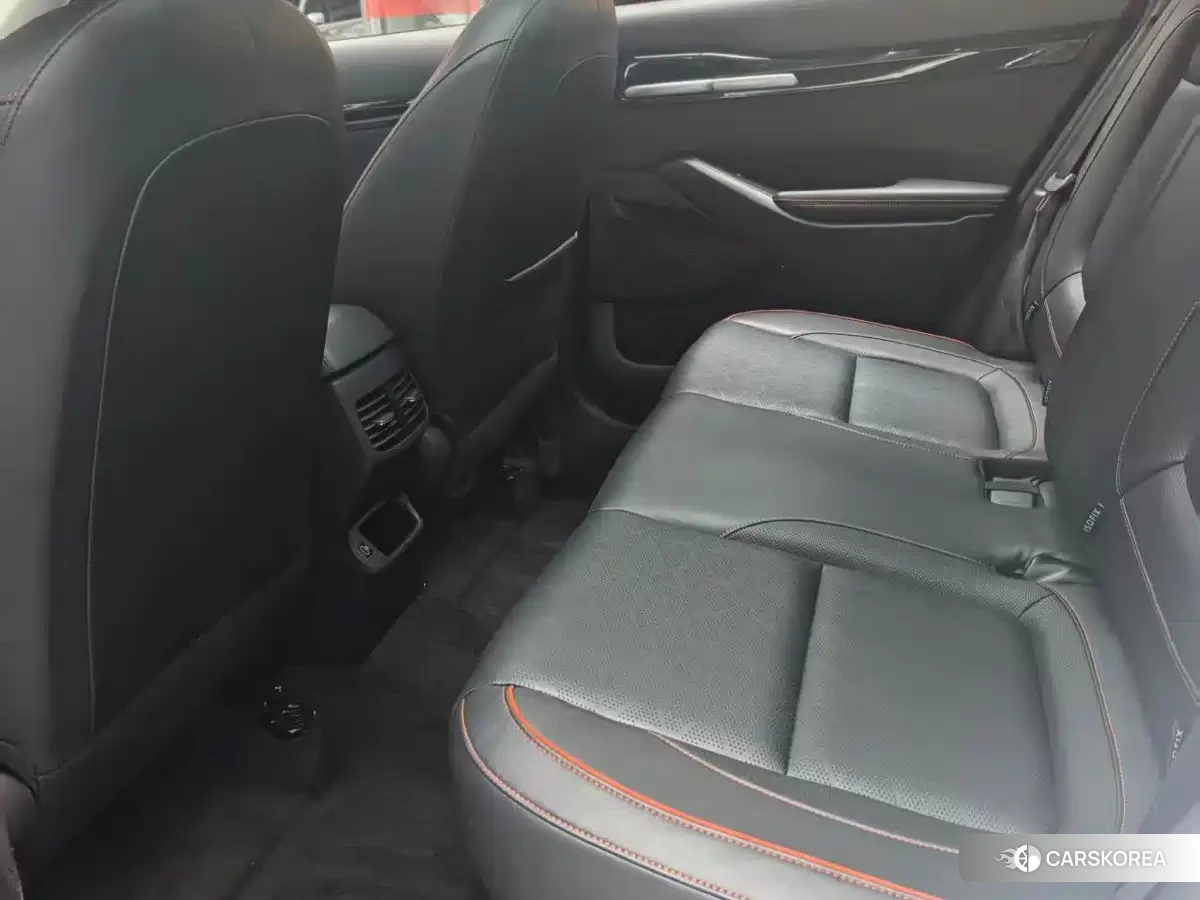 Kia Seltos 2023 Белый из Китая, фото 4