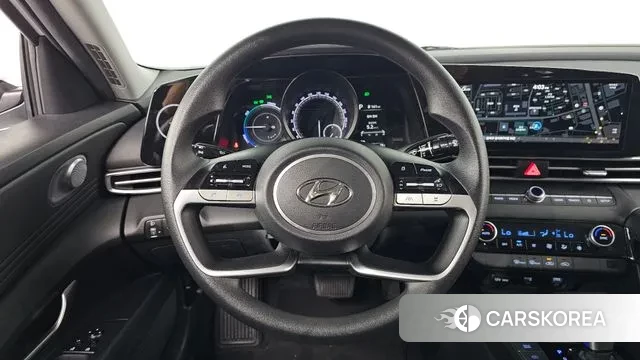 Hyundai Avante Hybrid (CN7) 2022 Белый из Кореи, фото 4