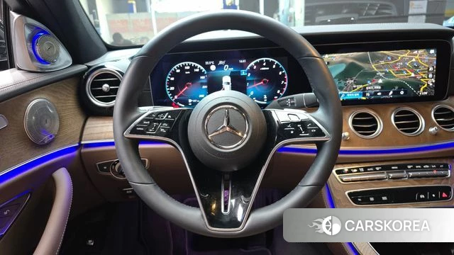 Mercedes-Benz E-Class W213 2022 Черный из Кореи, фото 4