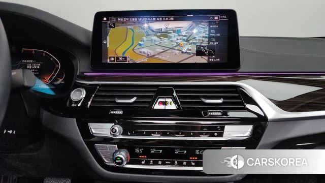 BMW 5 Series (G30) 2022 Белый из Кореи, фото 4