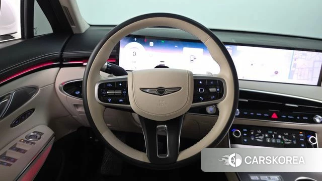 Genesis GV70 2024 Белый из Кореи, фото 4