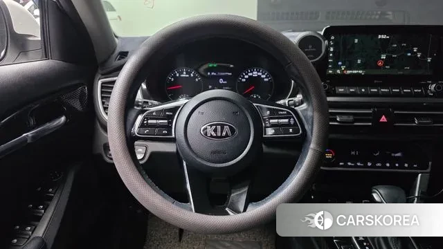 Kia Seltos 2019 Белый из Кореи, фото 4
