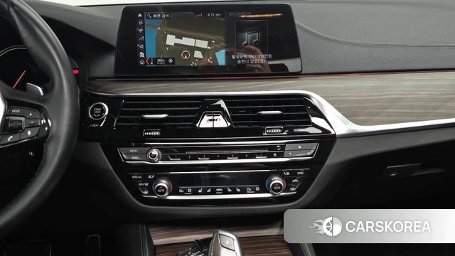 BMW 5 Series (G30) 2018 Серебряный из Кореи, фото 4