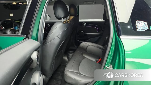 Mini Cooper 2022 Зеленый из Кореи, фото 4