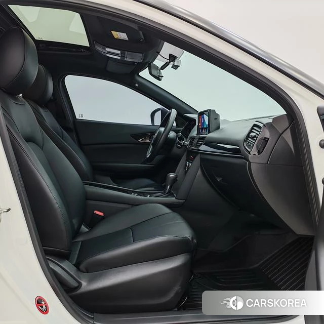 Mazda CX-4 2023 Белый из Китая, фото 4