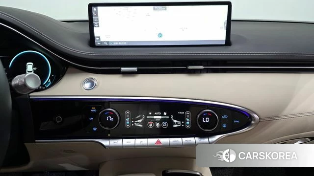 Genesis GV70 2023 Белый из Кореи, фото 4