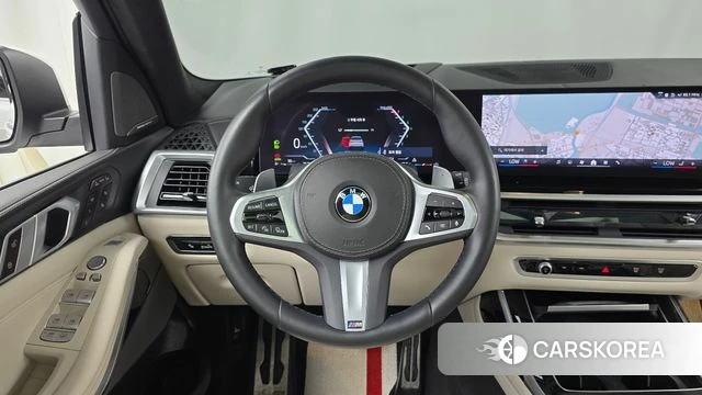 BMW X7 (G07) 2023 Белый из Кореи, фото 4