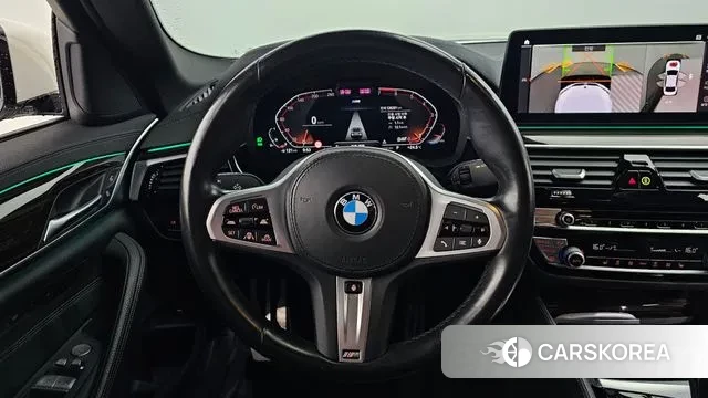 BMW 5 Series (G30) 2021 Белый из Кореи, фото 4