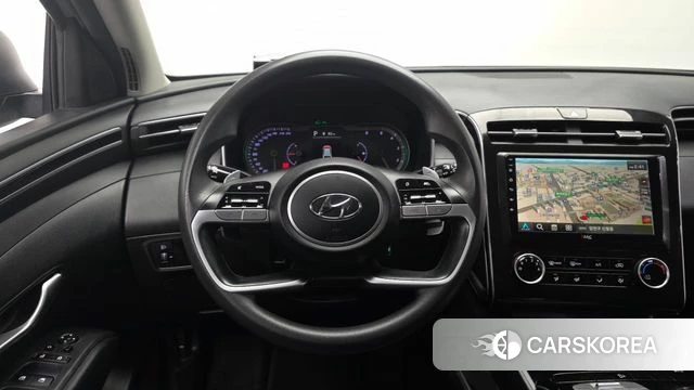 Hyundai Tucson (NX4) 2022 Серебристо-серый из Кореи, фото 4