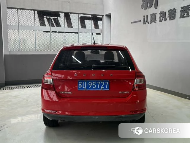 Skoda Xindong 2020 Красный из Китая, фото 4