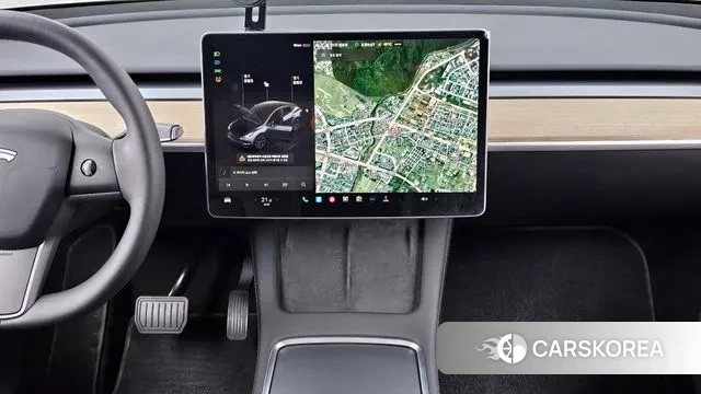 Tesla Model Y 2024 Серый из Кореи, фото 4