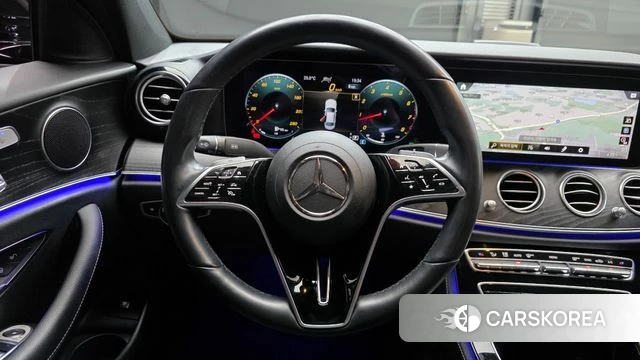 Mercedes-Benz E-Class W213 2022 Черный из Кореи, фото 4