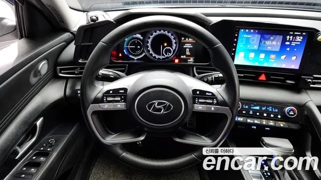 Hyundai Avante Hybrid (CN7) 2021 Белый из Кореи, фото 4