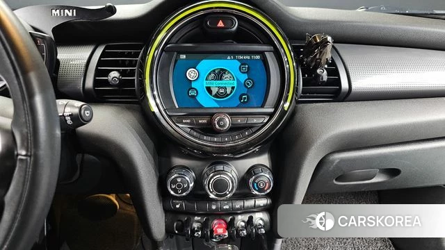 Mini Cooper 2018 Коричневый из Кореи, фото 4