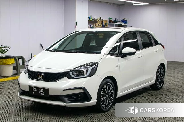 Honda Fit 2021 Белый из Китая, фото 4