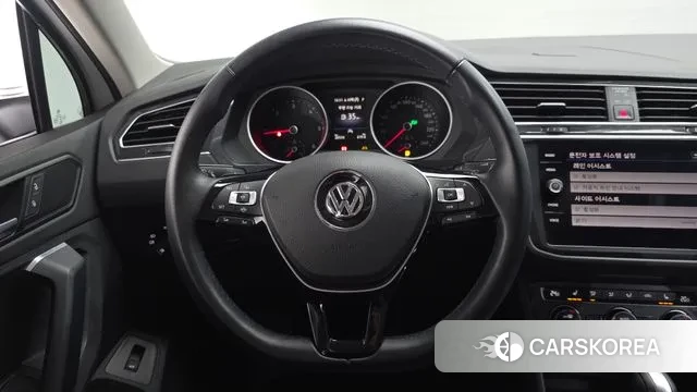 Volkswagen Tiguan second Generation 2019 Белый из Кореи, фото 4