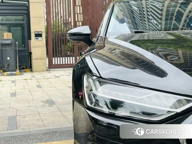 Audi A7L 2023 Черный из Китая, фото 4
