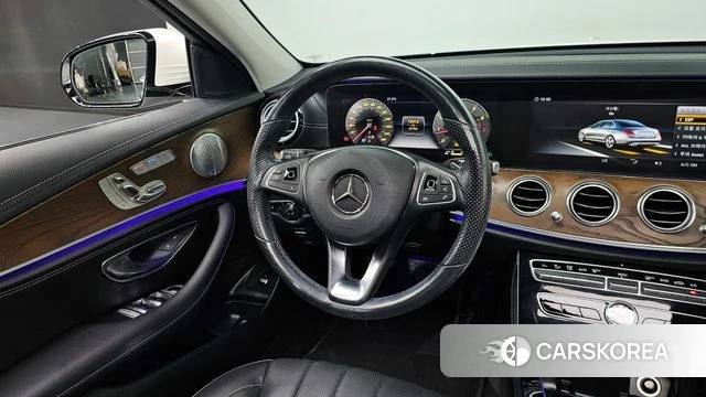 Mercedes-Benz E-Class W213 2018 Белый из Кореи, фото 4