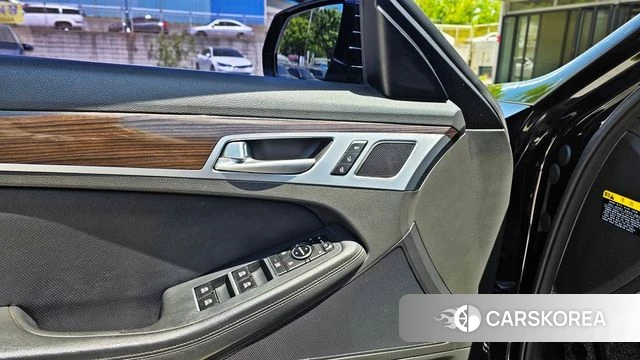 Genesis G80 2018 Черный из Кореи, фото 4