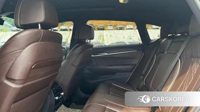 BMW 6 Series GT (G32) 2021 Белый из Кореи, фото 4