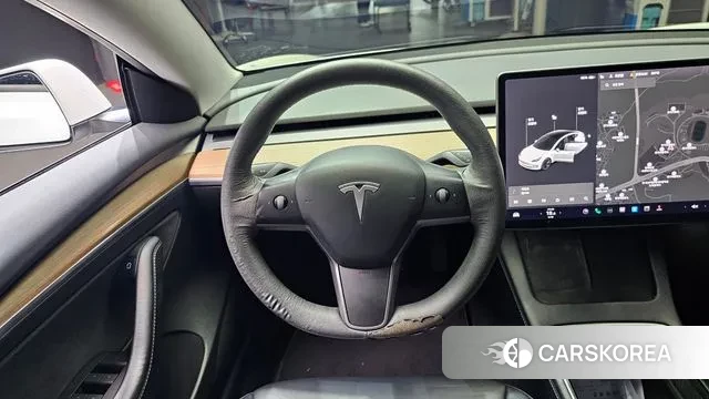 Tesla Model 3 2021 Белый из Кореи, фото 4