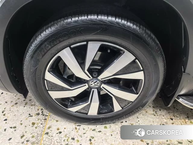 Volkswagen Tanyue 2022 Белый из Китая, фото 4