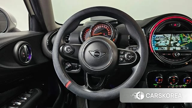 Mini Cooper Clubman 2019 Жемчужный цвет из Кореи, фото 4