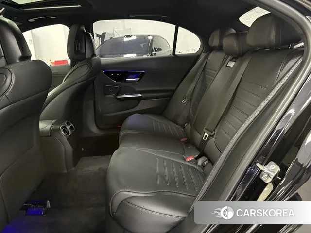 Mercedes-Benz Class C 2023 Черный из Китая, фото 4