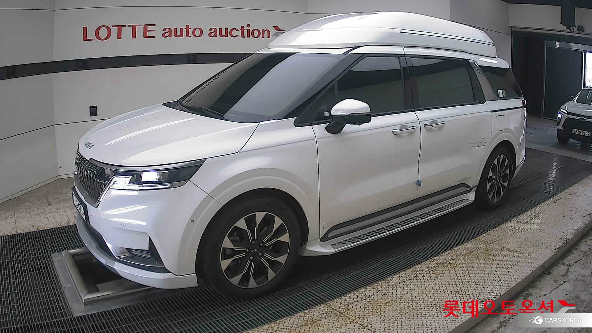 Kia Carnival Hairimujin 2023 Snow White Pearl (optional) из Кореи, фото 4