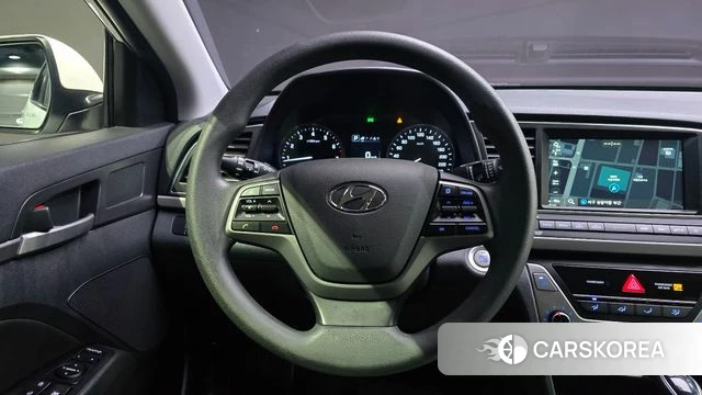 Hyundai Avante AD 2018 Белый из Кореи, фото 4