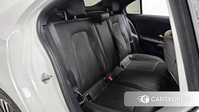 Mercedes-Benz A-Class W177 2020 Белый из Кореи, фото 4