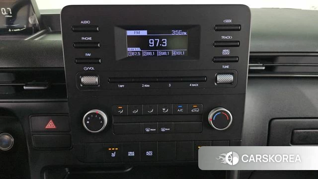 Hyundai Staria 2022 Серебряный из Кореи, фото 4