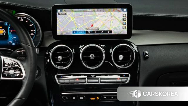 Mercedes-Benz GLC-Class X253 2020 Белый из Кореи, фото 4