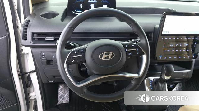 Hyundai Staria 2024 Белый из Кореи, фото 4