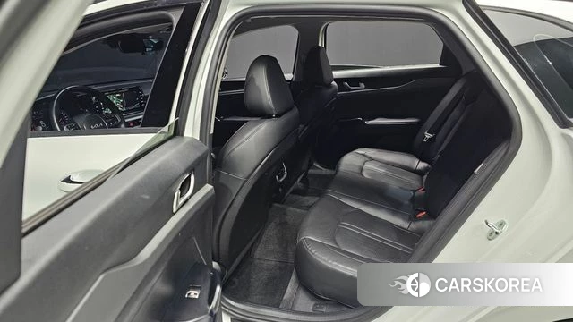 Kia K5 3rd generation 2022 Белый из Кореи, фото 4