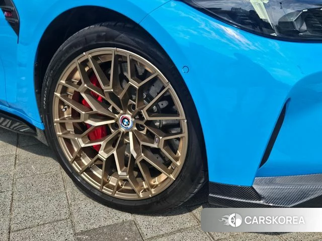 BMW M4 (G82) 2025 Небесно-голубой из Кореи, фото 4