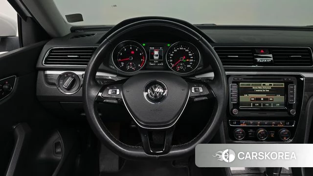 Volkswagen The New Passat 2018 Белый из Кореи, фото 4