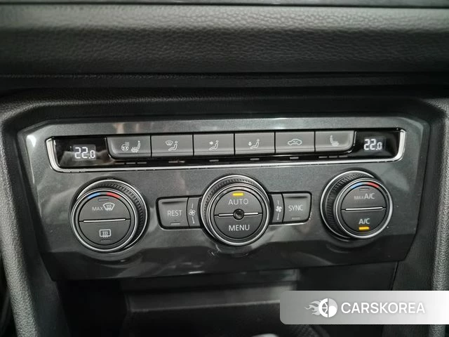 Volkswagen Tiguan second Generation 2018 Серый из Кореи, фото 4